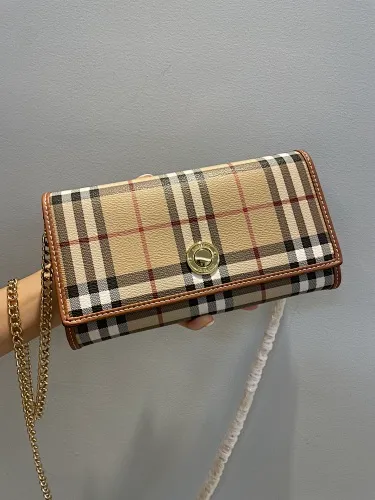 All categories Burberry women's bags (Burberry) Burberry 8687