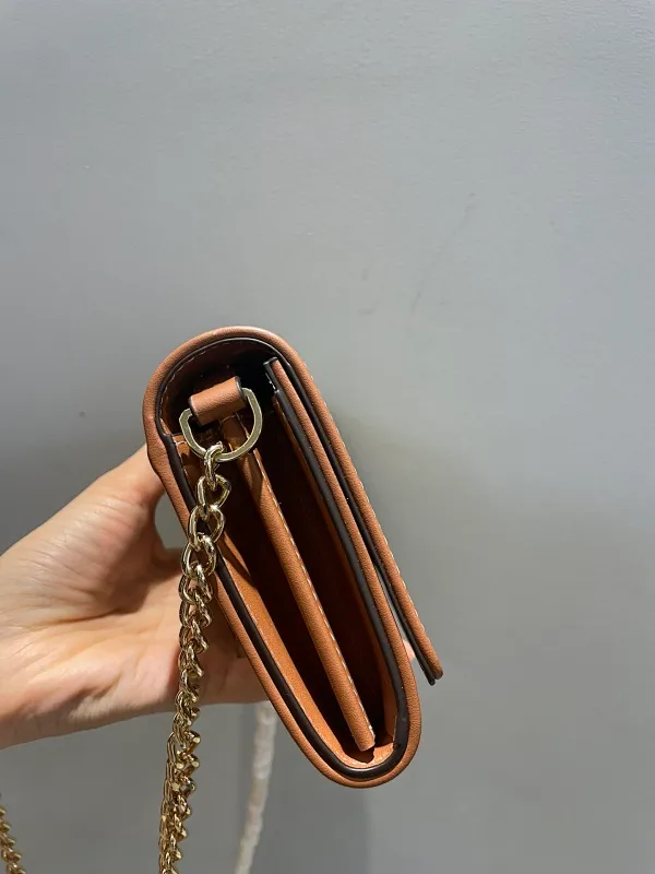 All categories Burberry women's bags (Burberry) Burberry 8687