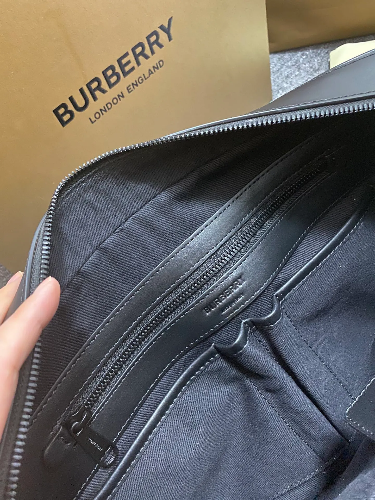 All Categories Official Website "Brand Women's Bags" Women's Bags 💙 Burberry 2025 New Burberry Crossbody Bag