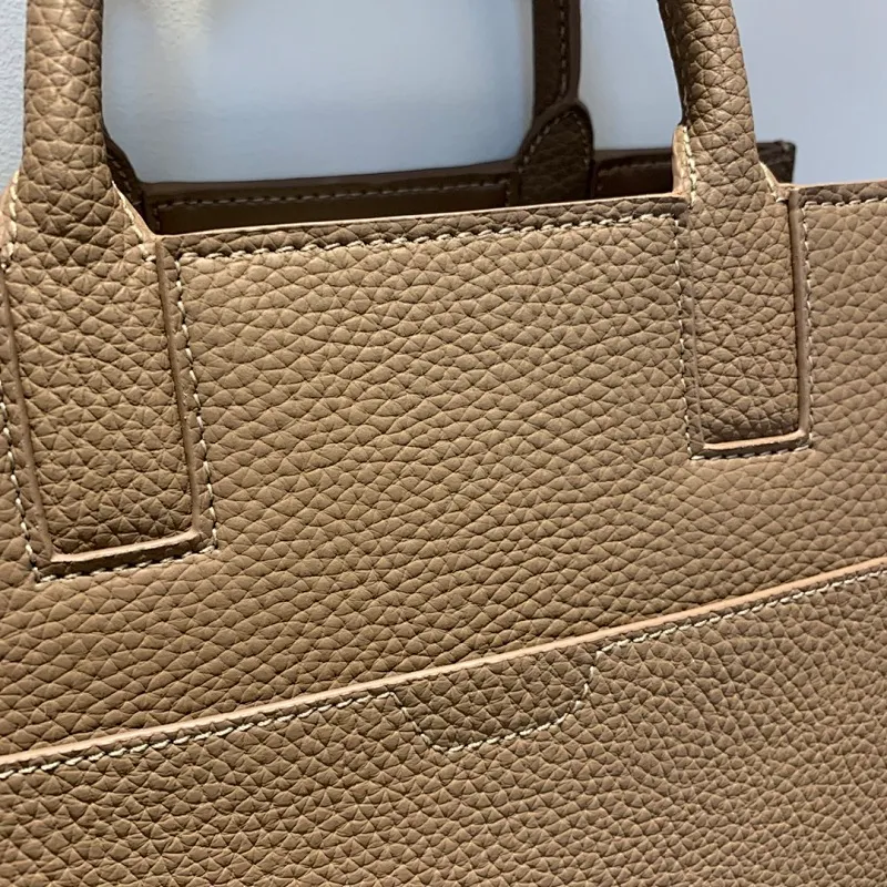 All categories Burberry women's bags (Burberry) Burberry 3302