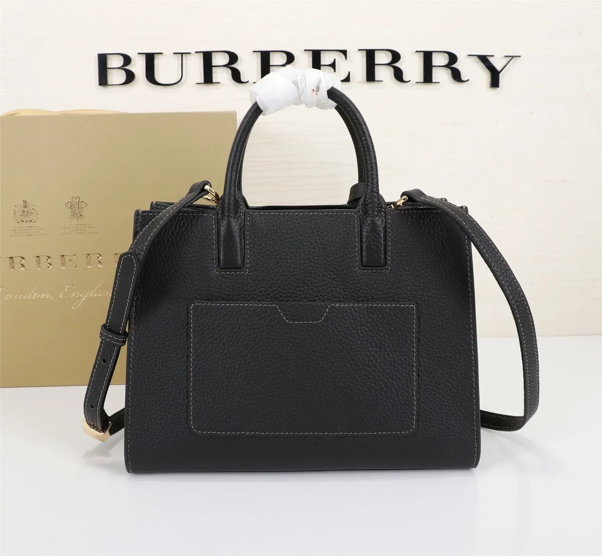 All categories Burberry women's bags (Burberry) Burberry 3302
