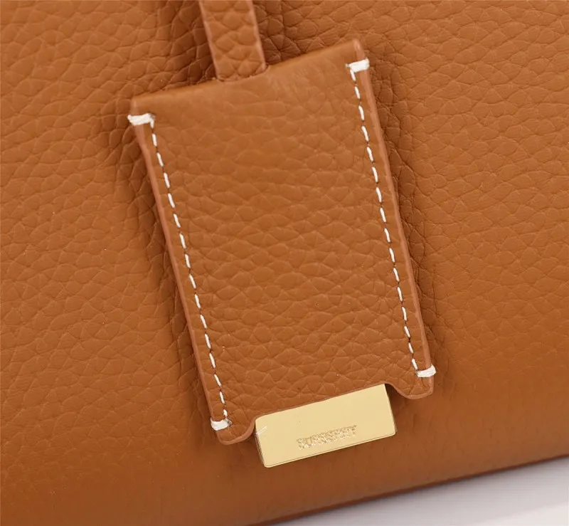 All categories Burberry women's bags (Burberry) Burberry 3302