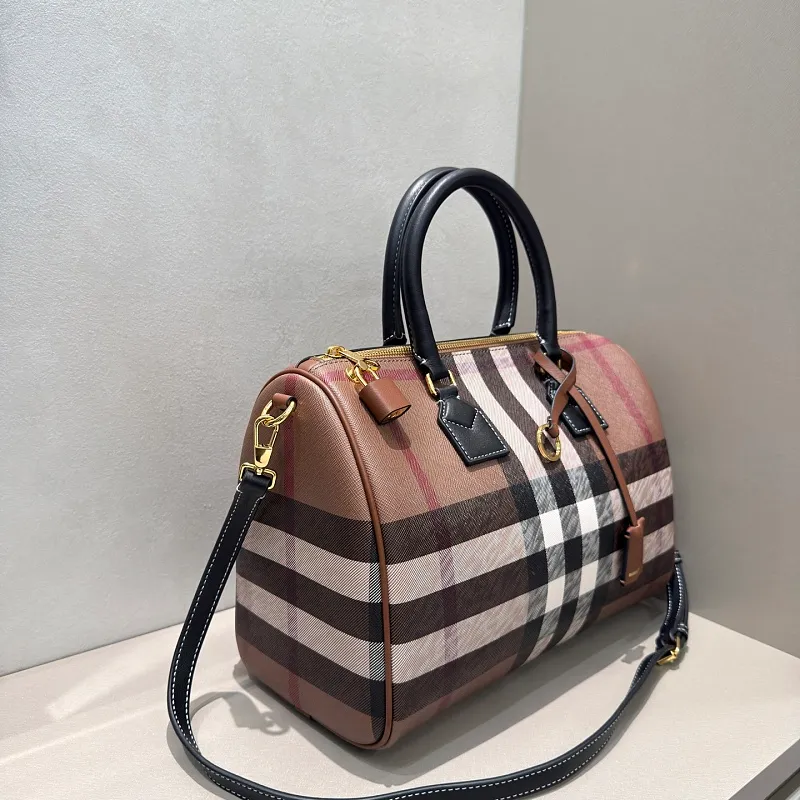 All categories Burberry women's bags (Burberry) Burberry 091