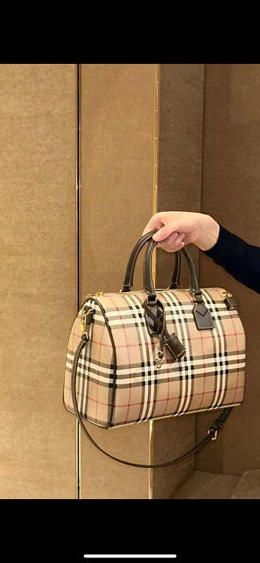 All categories Burberry women's bags (Burberry) Burberry 091