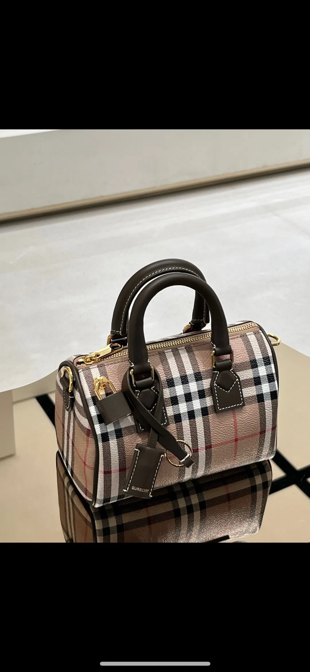 All categories Burberry women's bags (Burberry) Burberry 091