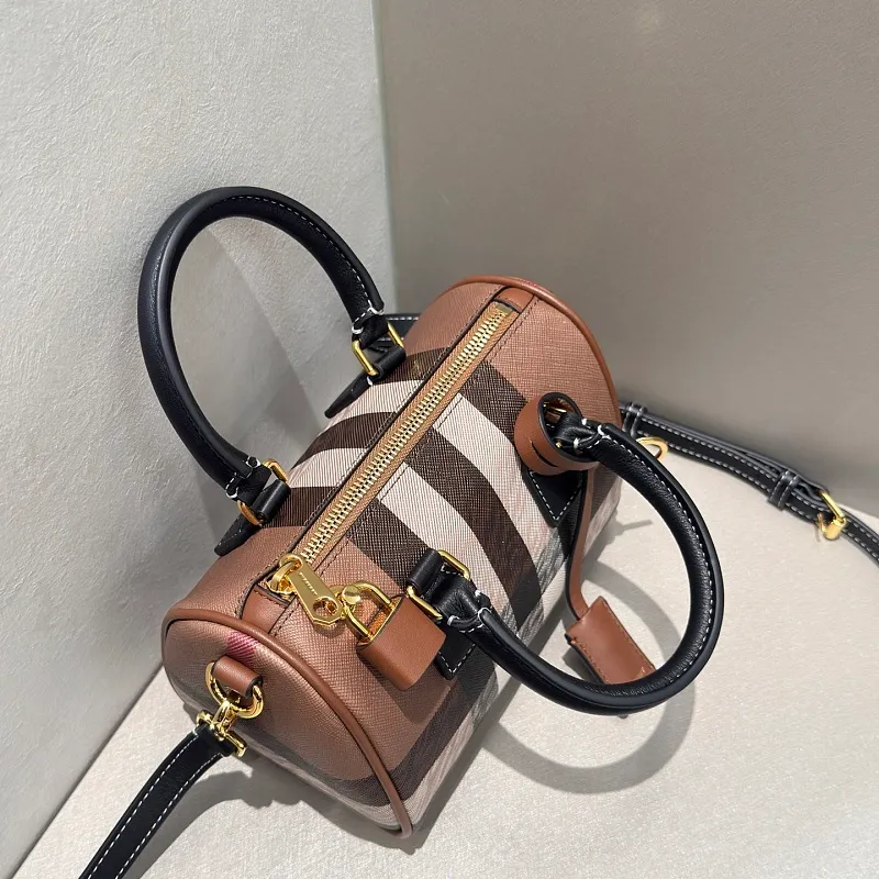 All categories Burberry women's bags (Burberry) Burberry 091