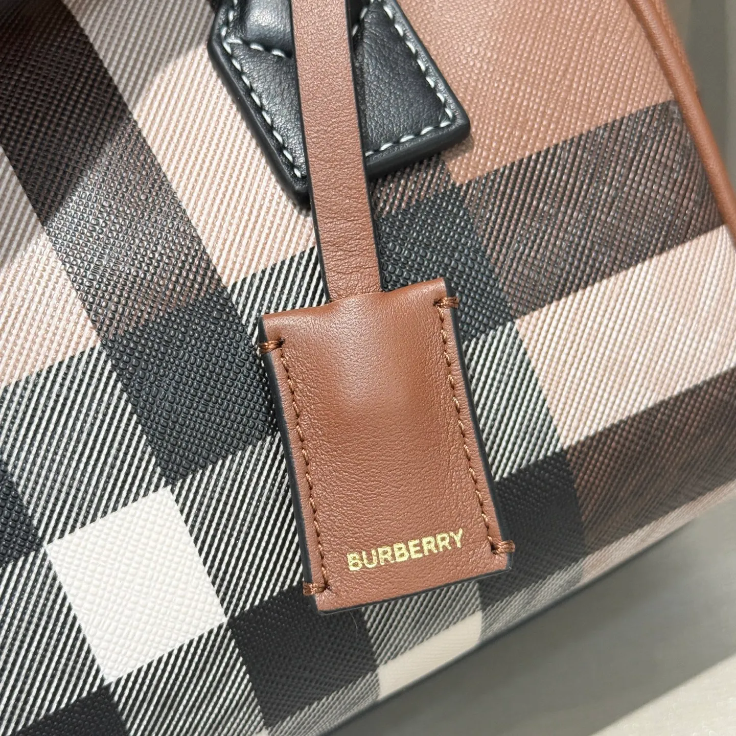All categories Burberry women's bags (Burberry) Burberry 091