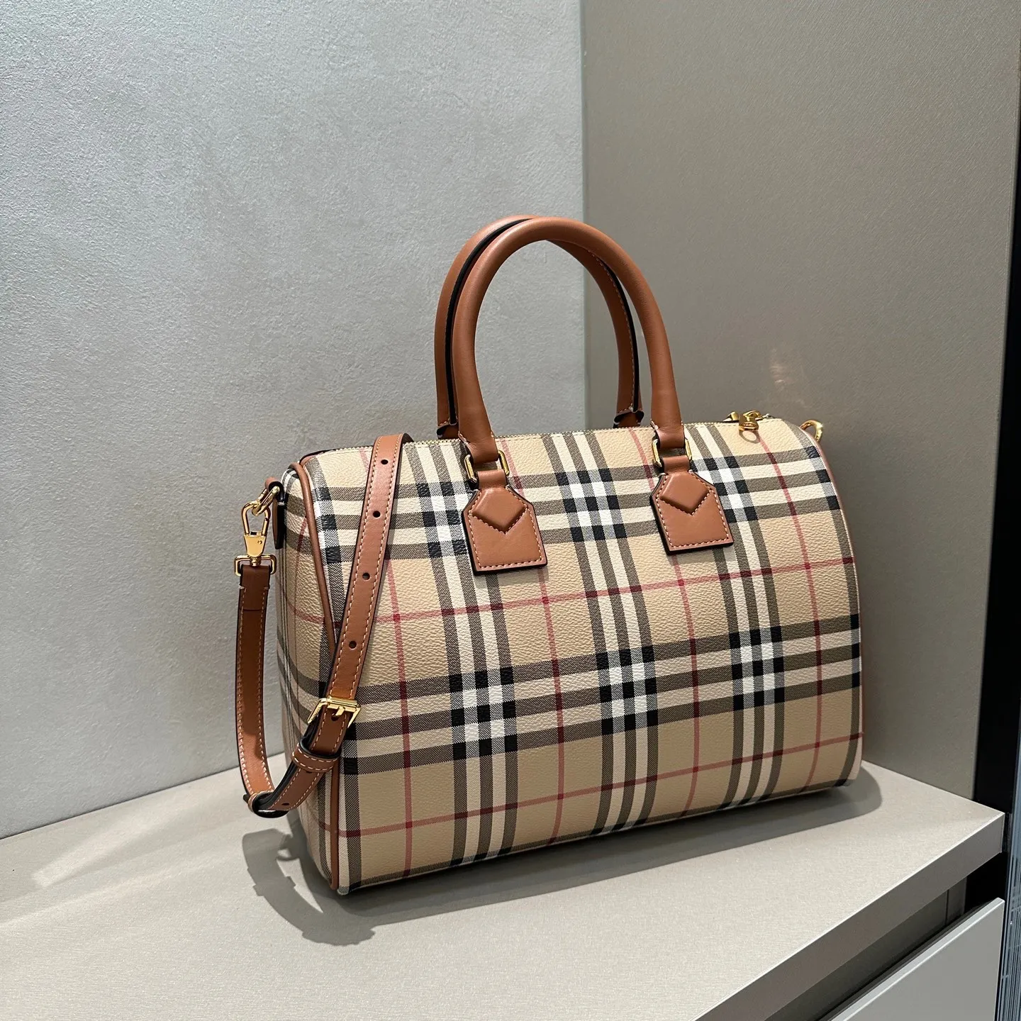 All categories Burberry women's bags (Burberry) Burberry 091