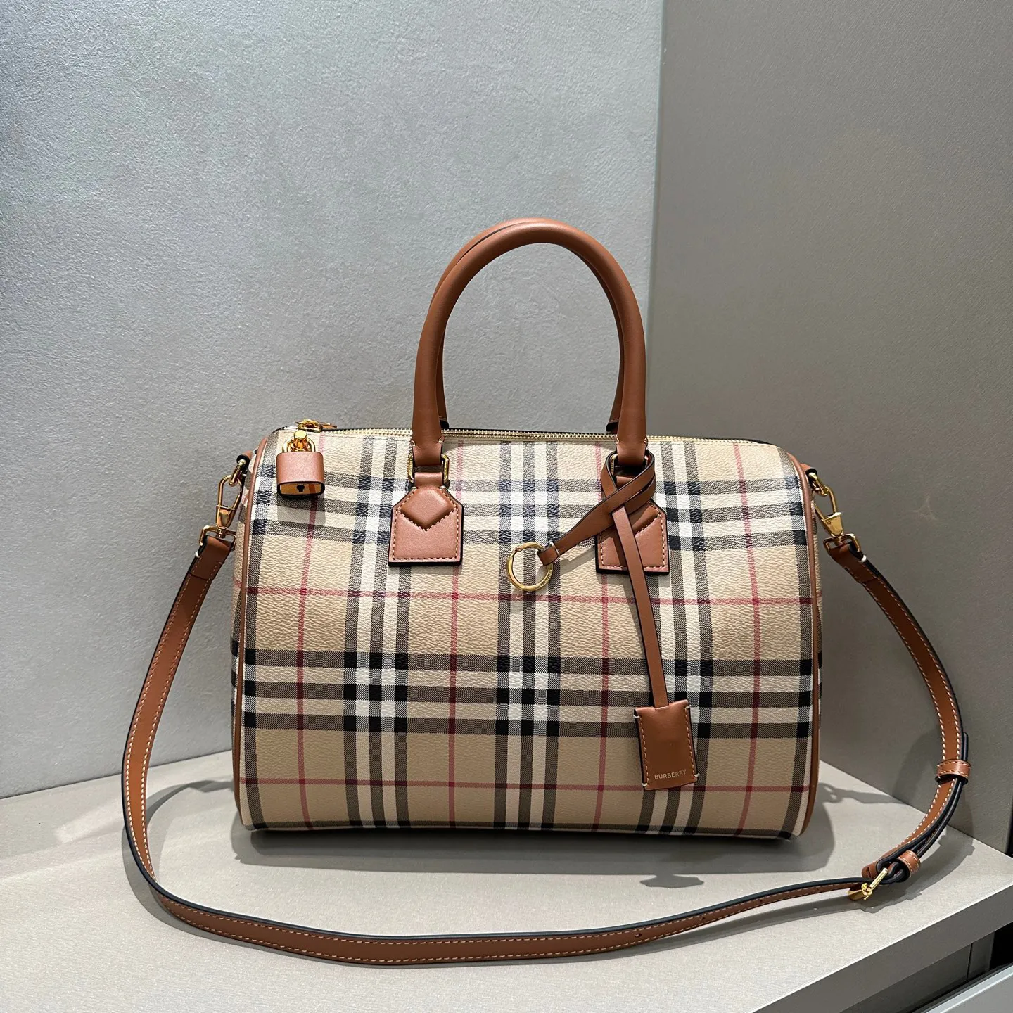 All categories Burberry women's bags (Burberry) Burberry 091
