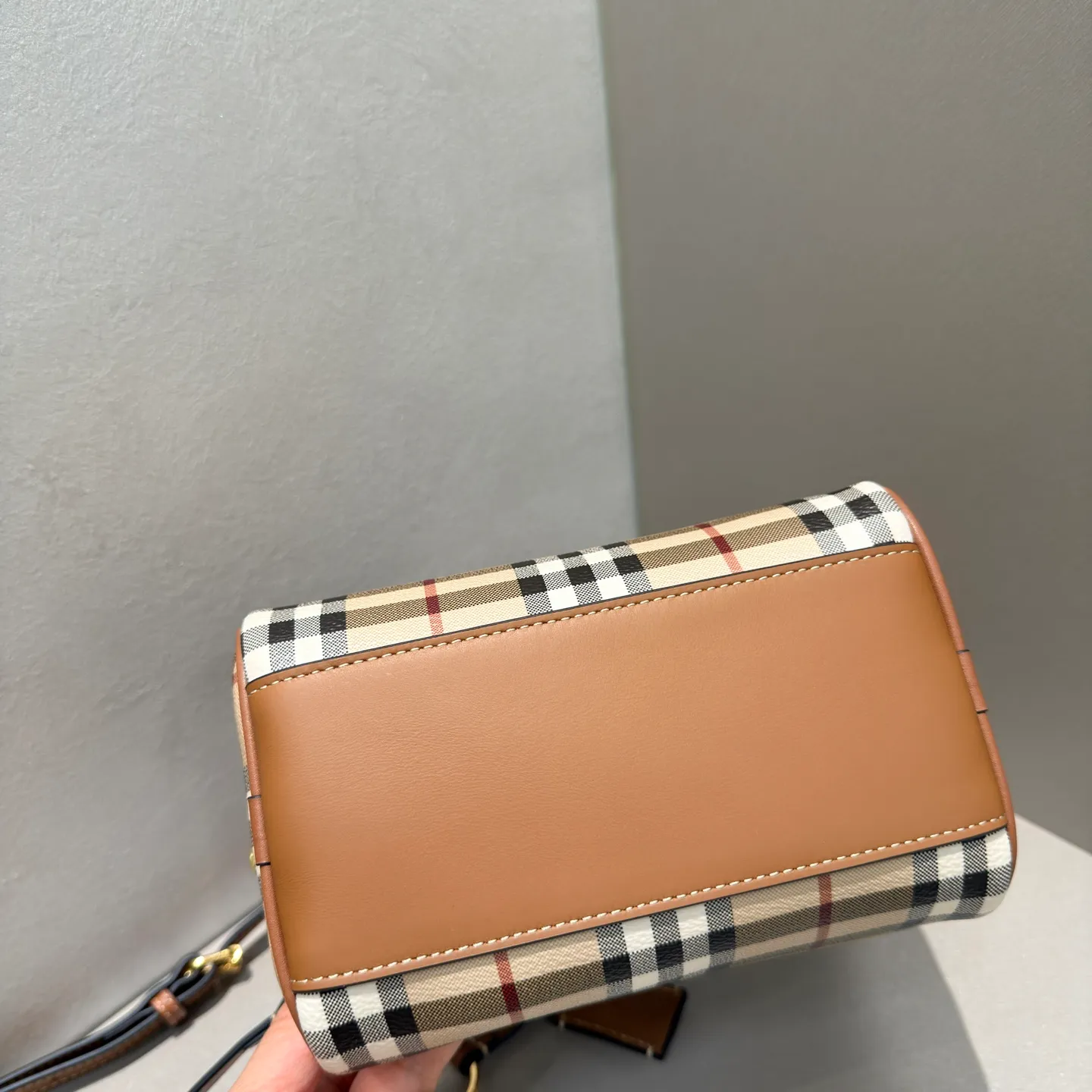 All categories Burberry women's bags (Burberry) Burberry 091