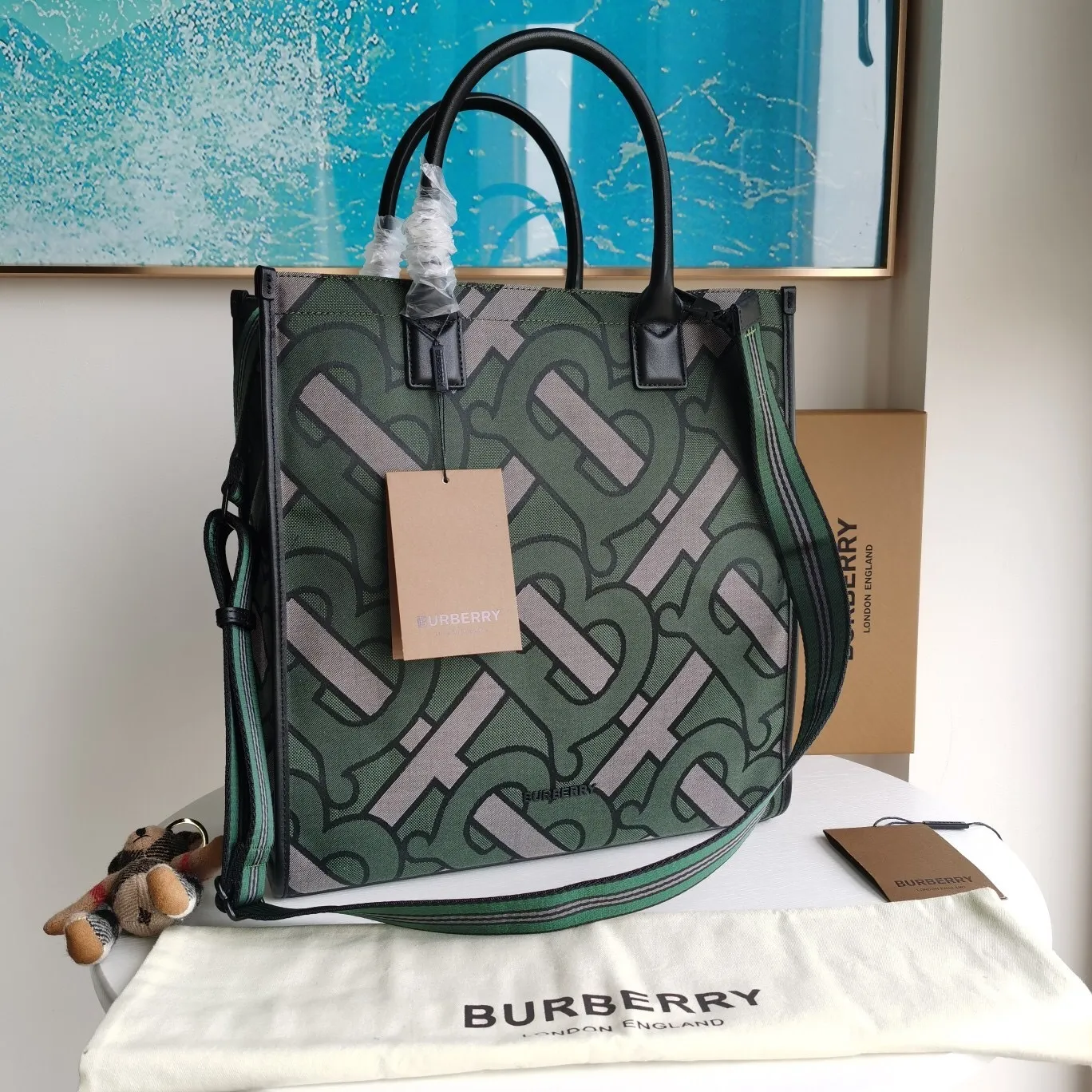 All Categories Official Website "Brand Women's Bags" Women's Bags 💙 Burberry 2024 Official Website New Burberry Tote Bag
