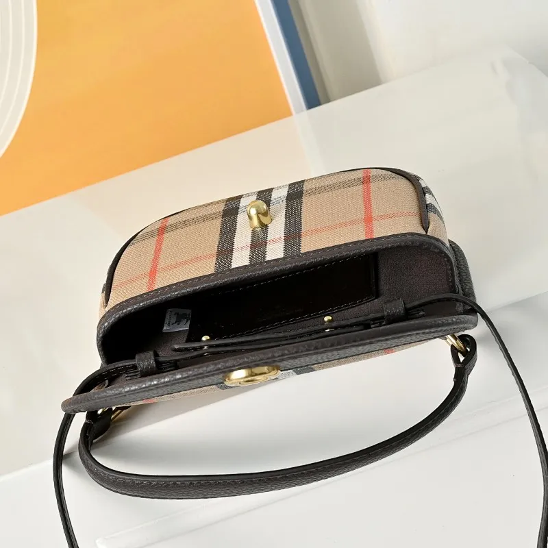 All categories Burberry women's bags (Burberry) Burberry 1911