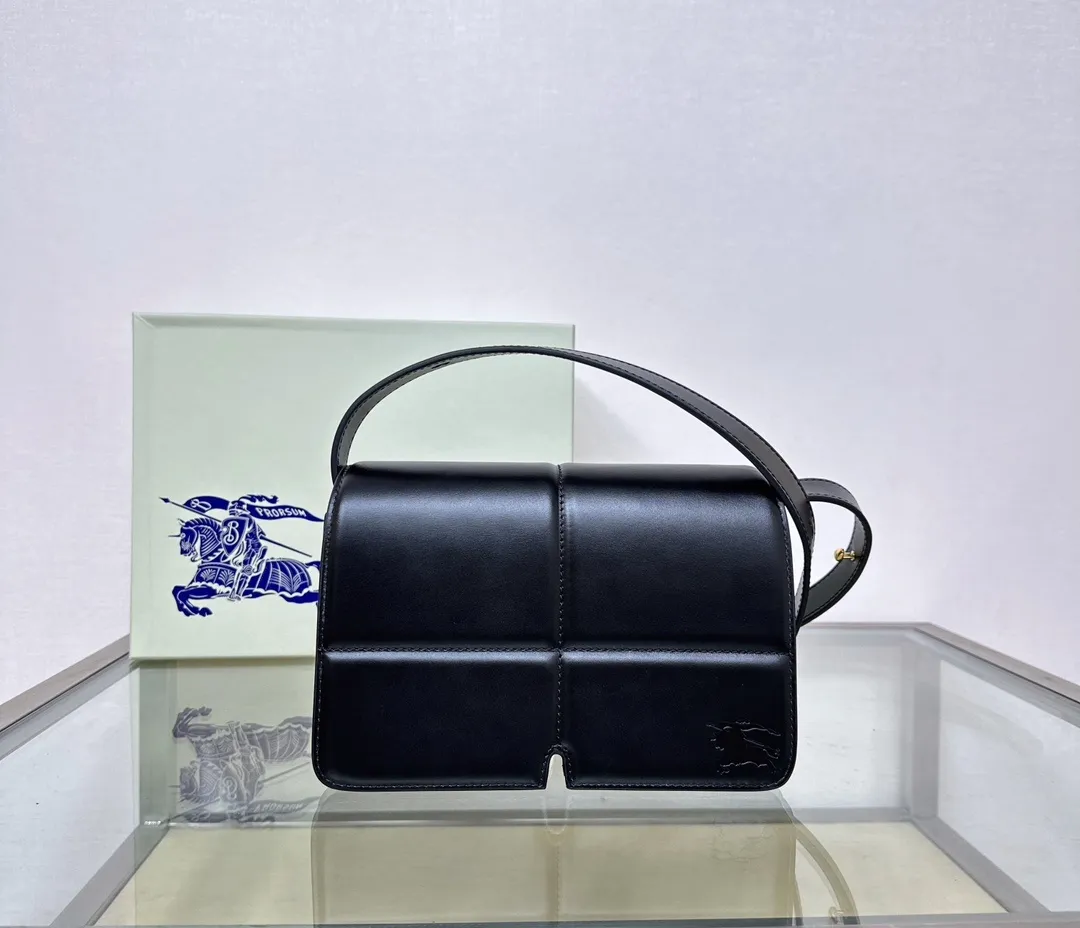 All categories Burberry women's bags (Burberry) Burberry original order 9161