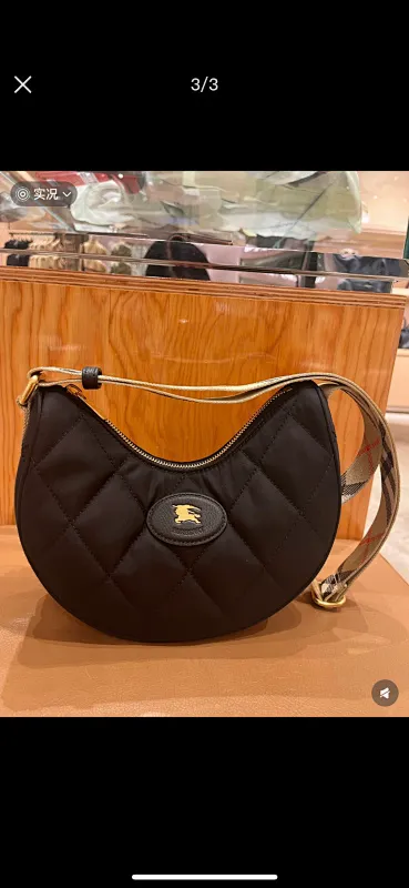All categories Burberry women's bags (Burberry) Burberry 235