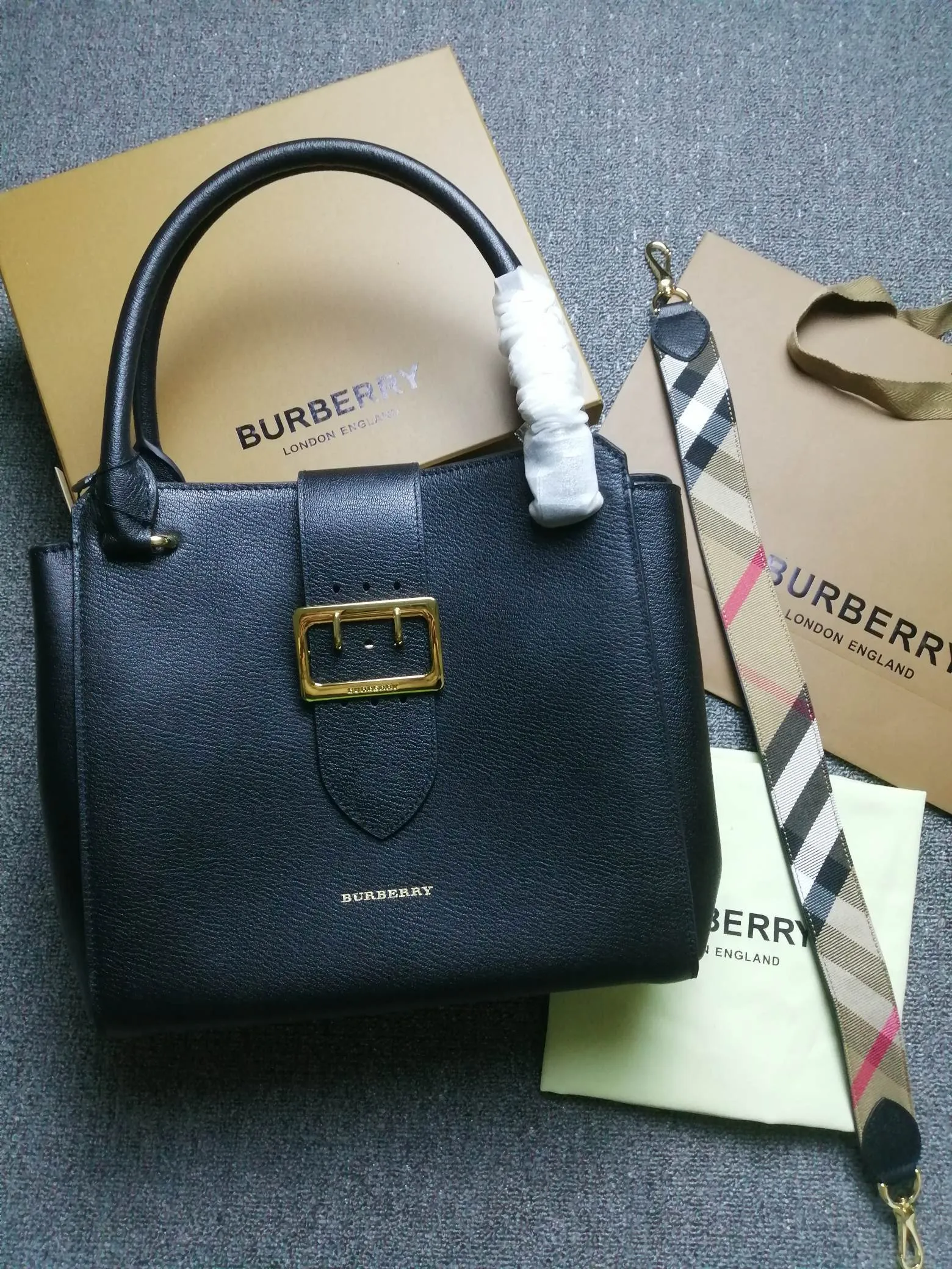 All Categories Burberry Women's Bags Burberry Original Order 89011