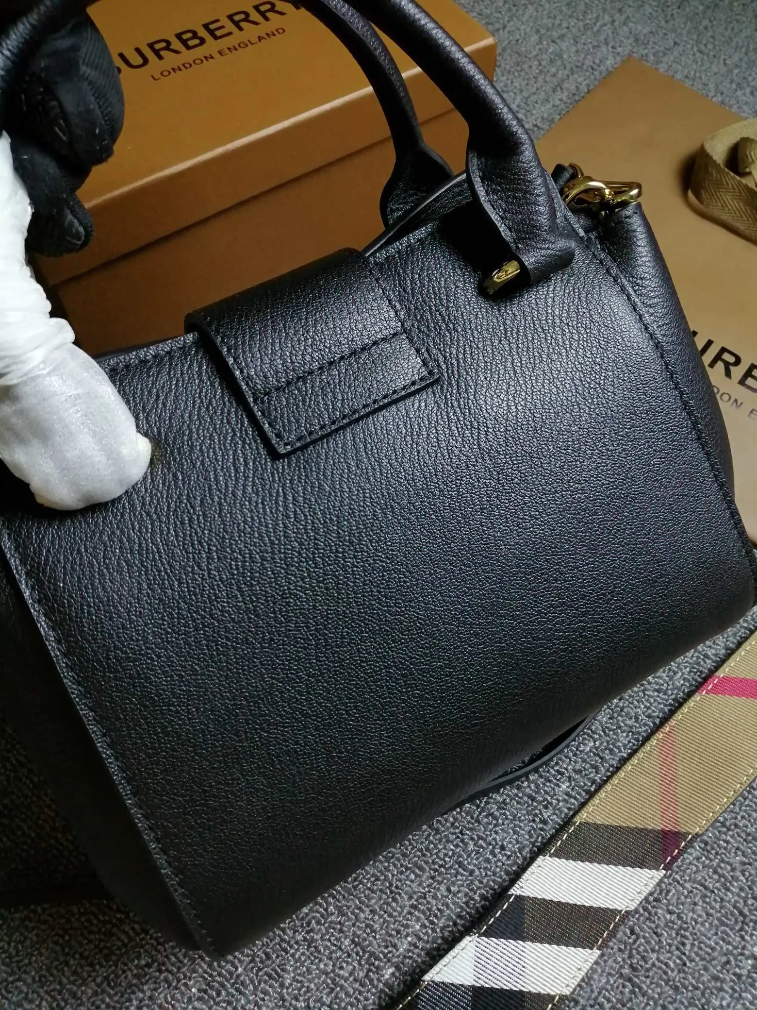 All Categories Burberry Women's Bags Burberry Original Order 89011