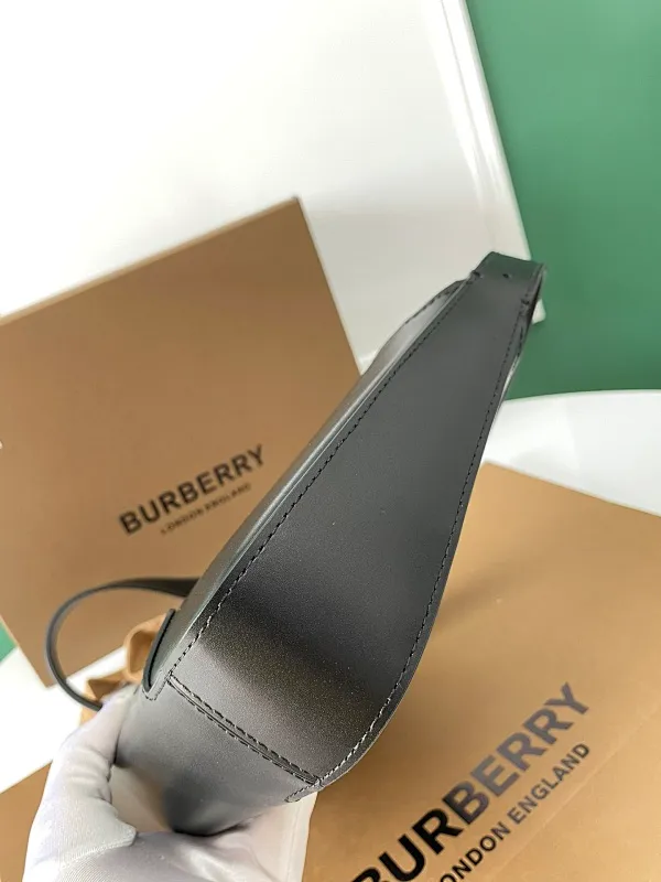 All Categories Official Website "Brand Women's Bags" Women's Bags 💙 Burberry 2025 New Burberry Crossbody Bag