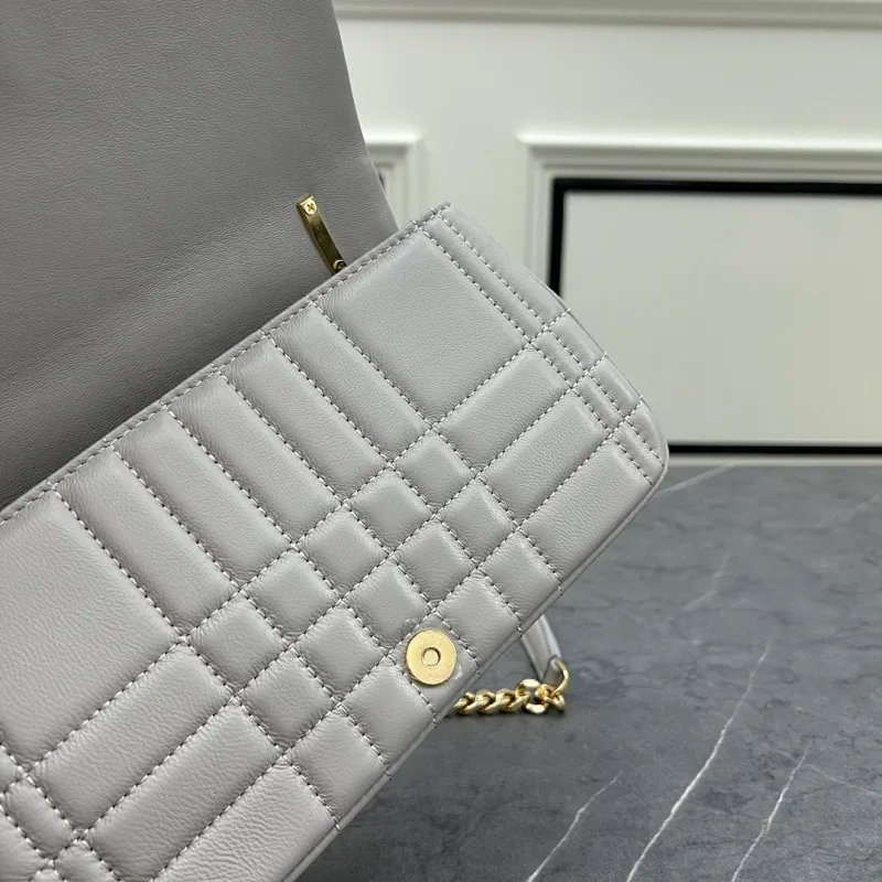 All categories Burberry women's bags (Burberry) Burberry 6346