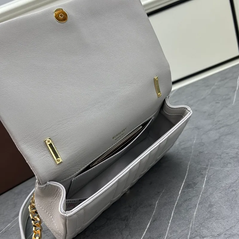 All categories Burberry women's bags (Burberry) Burberry 6346