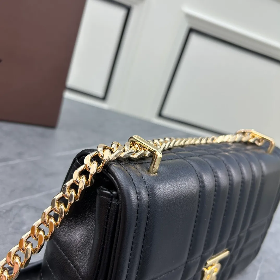 All categories Burberry women's bags (Burberry) Burberry 6346