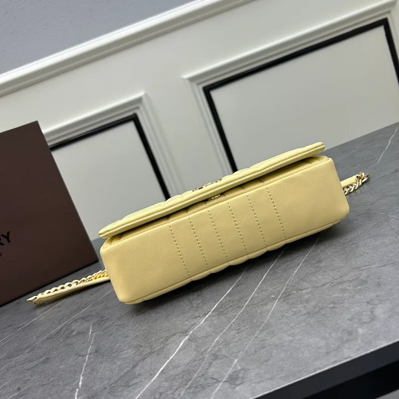 All categories Burberry women's bags (Burberry) Burberry 6346