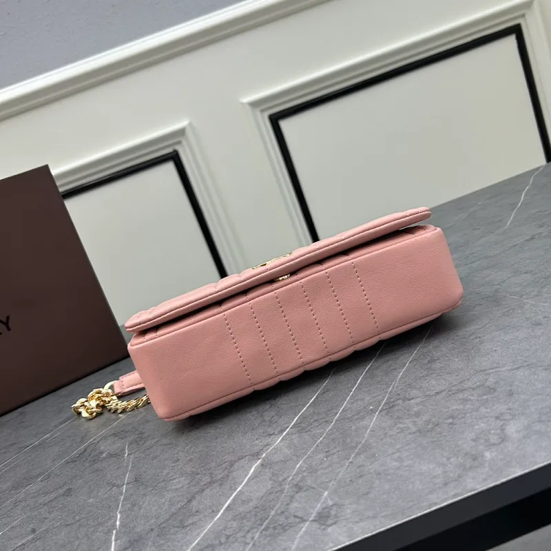All categories Burberry women's bags (Burberry) Burberry 6346