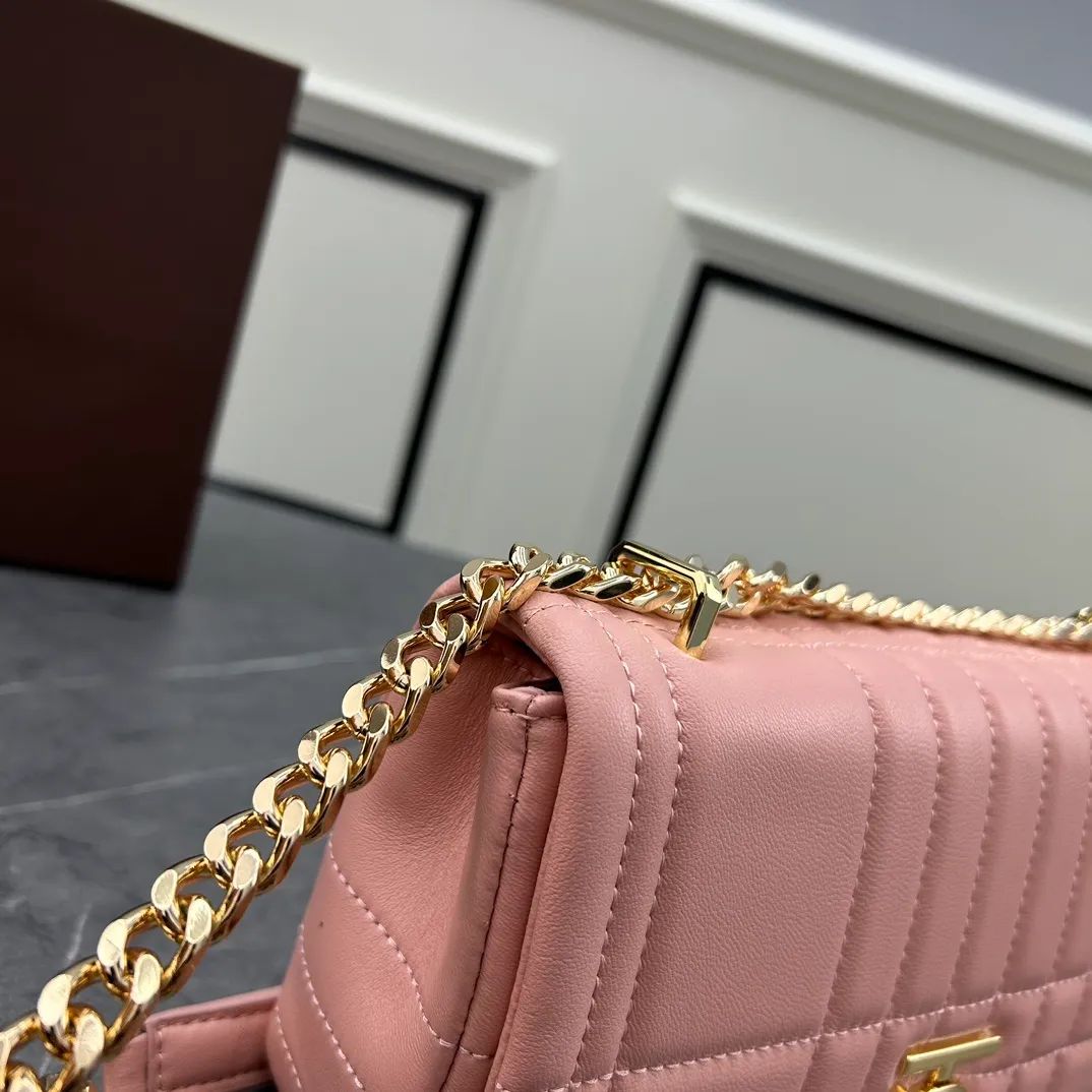 All categories Burberry women's bags (Burberry) Burberry 6346