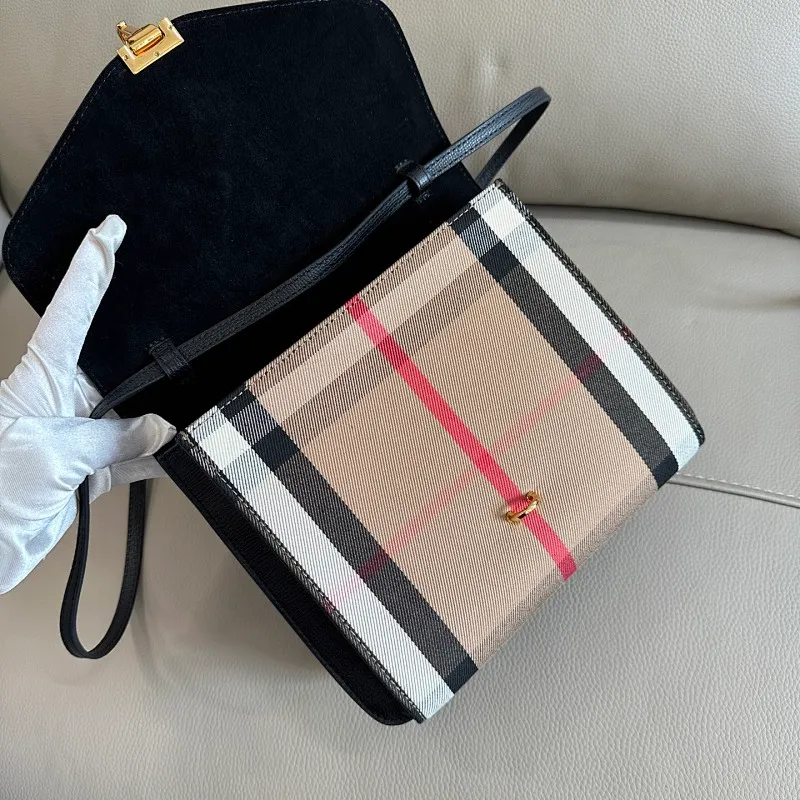 All Categories Official Website "Brand Women's Bags" Women's Bags 💙 Burberry 2025 New Burberry Crossbody Bag
