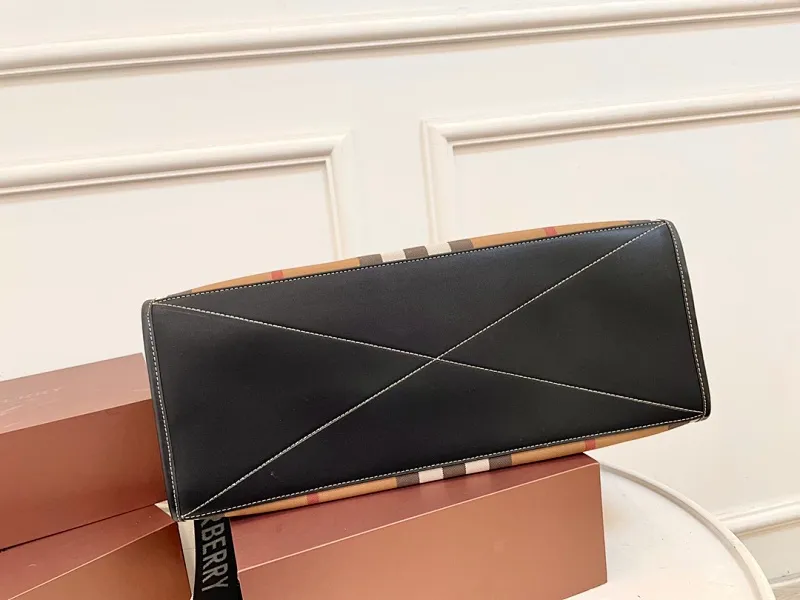 All Categories Official Website "Brand Women's Bags" Women's Bags 💙 Burberry 2023 New Burberry Handbags