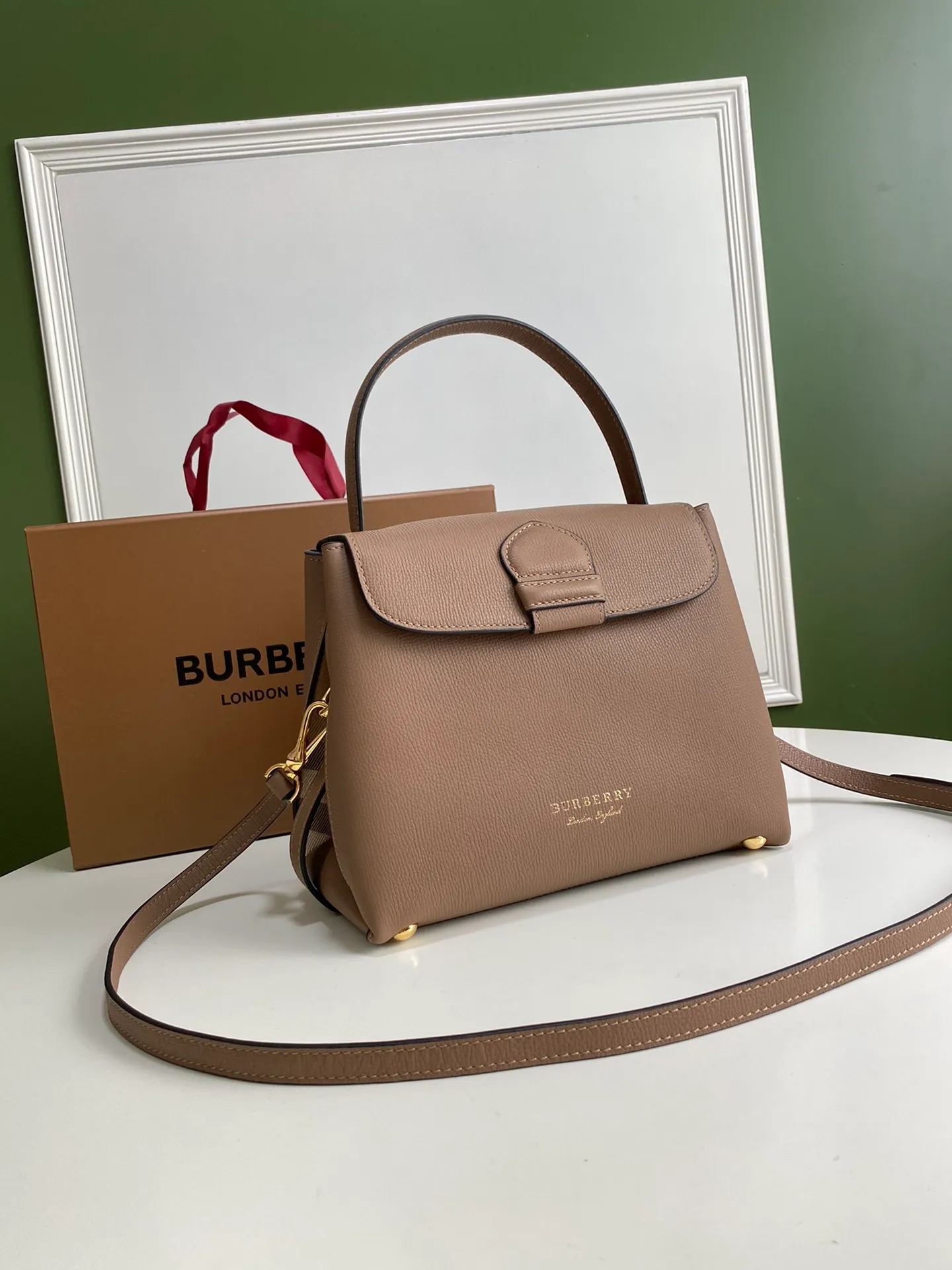 All Categories Official Website "Brand Women's Bags" Women's Bags 💙 Burberry 2025 New Burberry Crossbody Bag