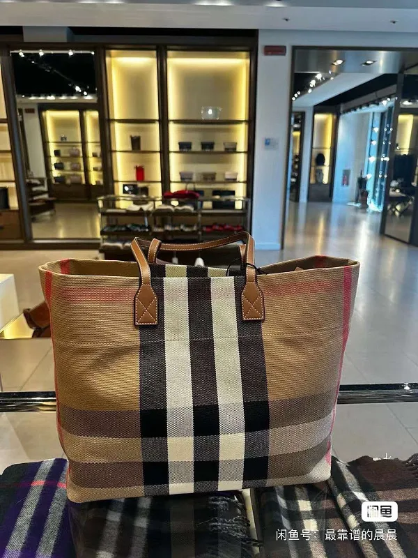All Categories Burberry Women's Bags Burberry Original Order 355