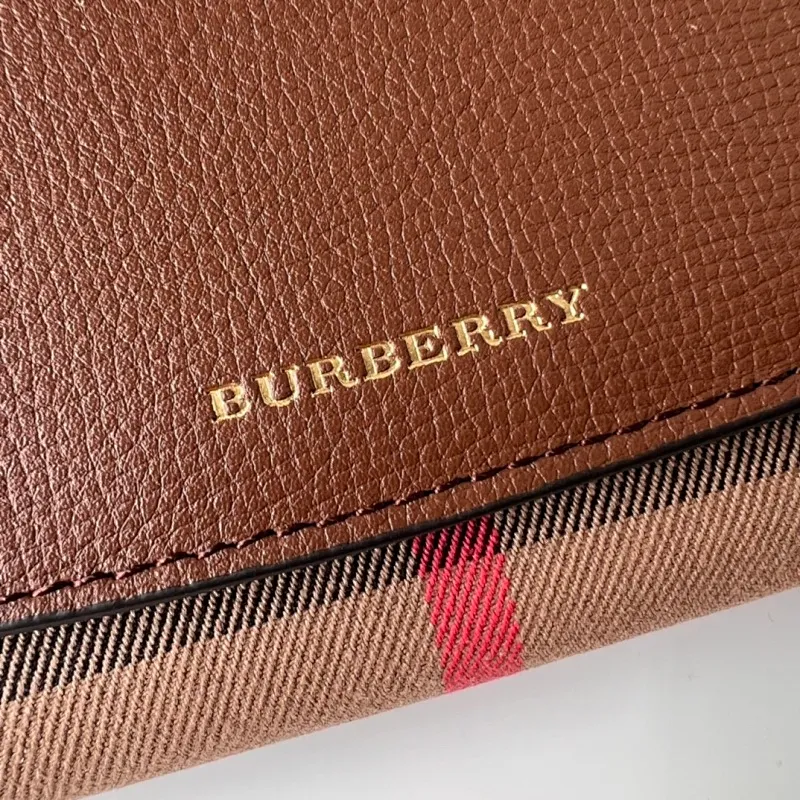 All categories Burberry women's bags (Burberry) Burberry 2501
