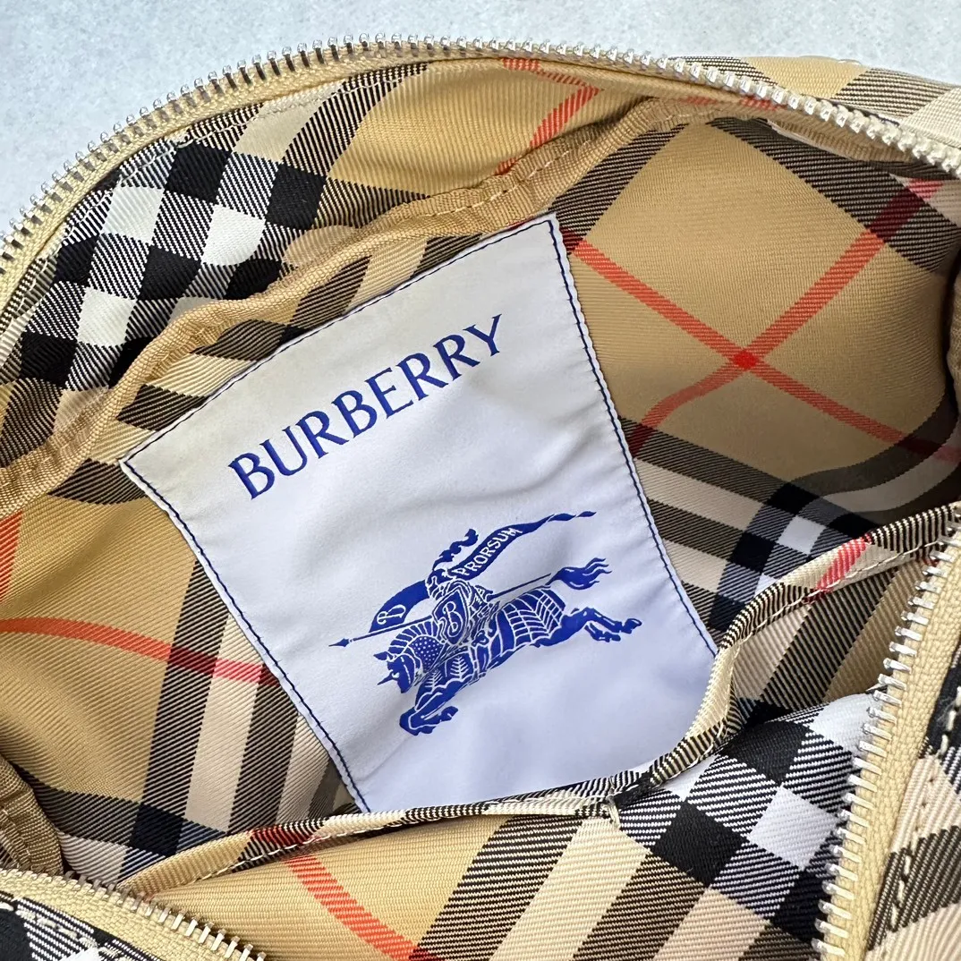 All categories Burberry women's bags (Burberry) Burberry 382