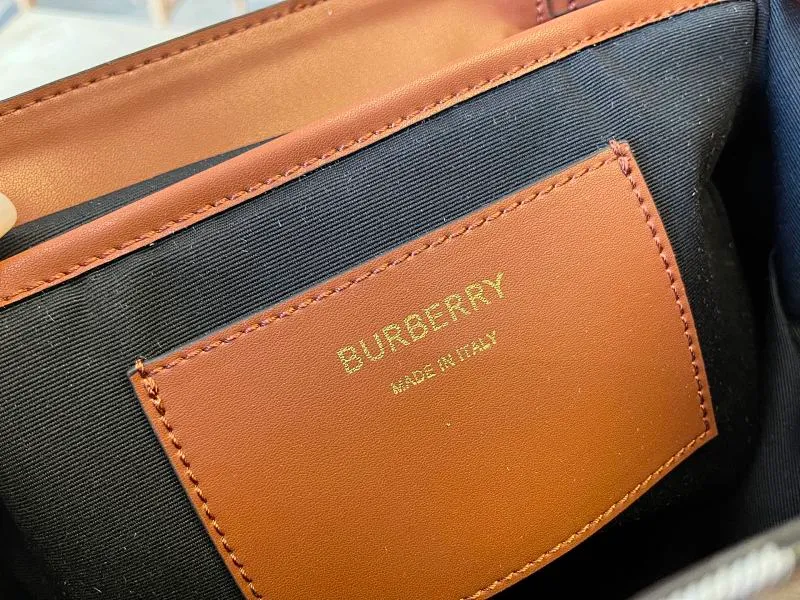 All categories Burberry women's bags (Burberry) Burberry 3980