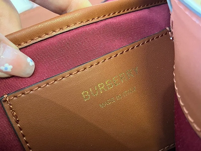 All categories Burberry women's bags (Burberry) Burberry 3980