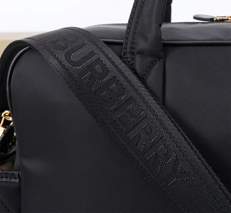 All categories Burberry women's bags (Burberry) Burberry 26017