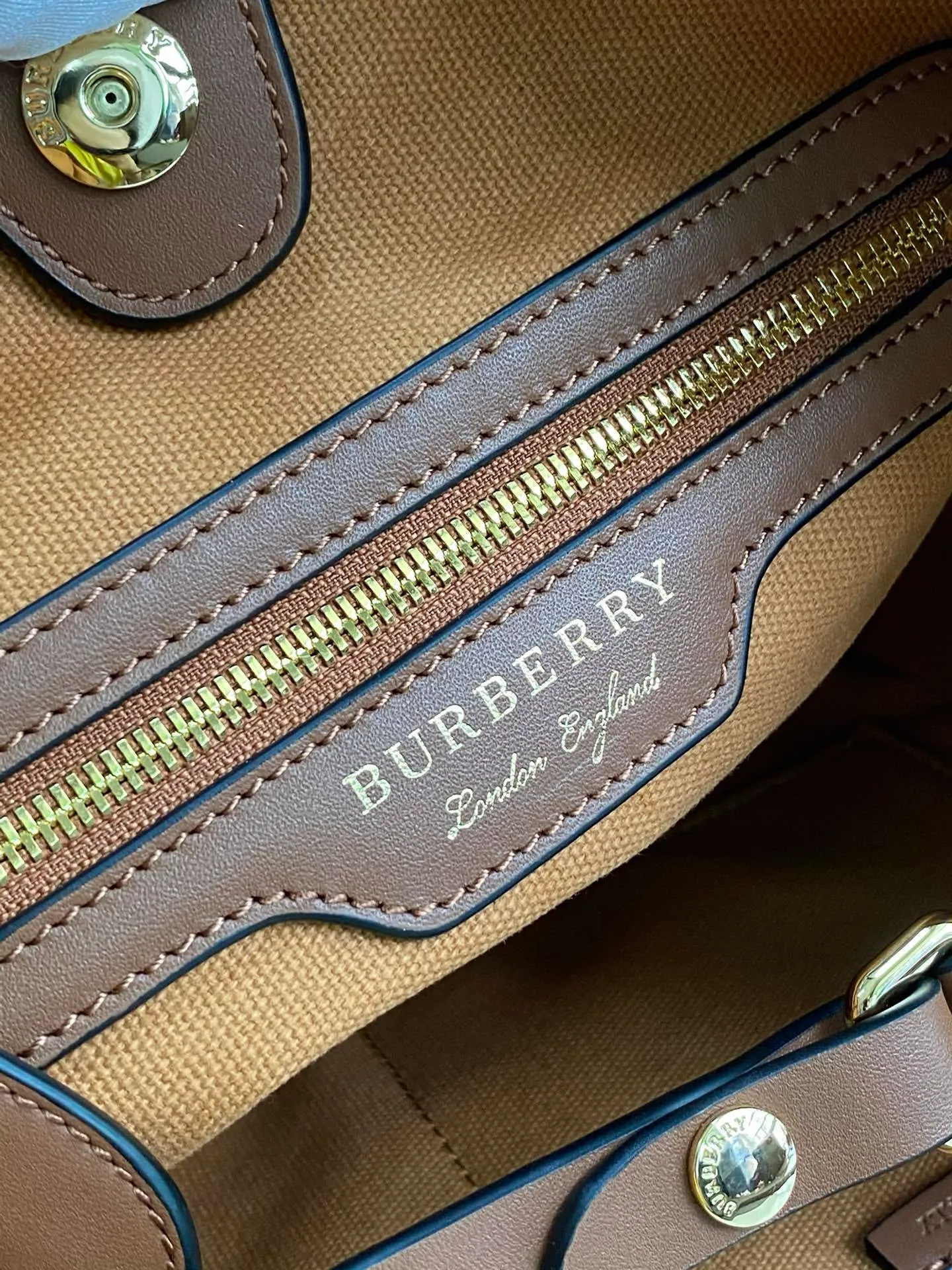 All Categories Official Website "Brand Women's Bags" Women's Bags 💙 Burberry 2025 New Burberry Handbags