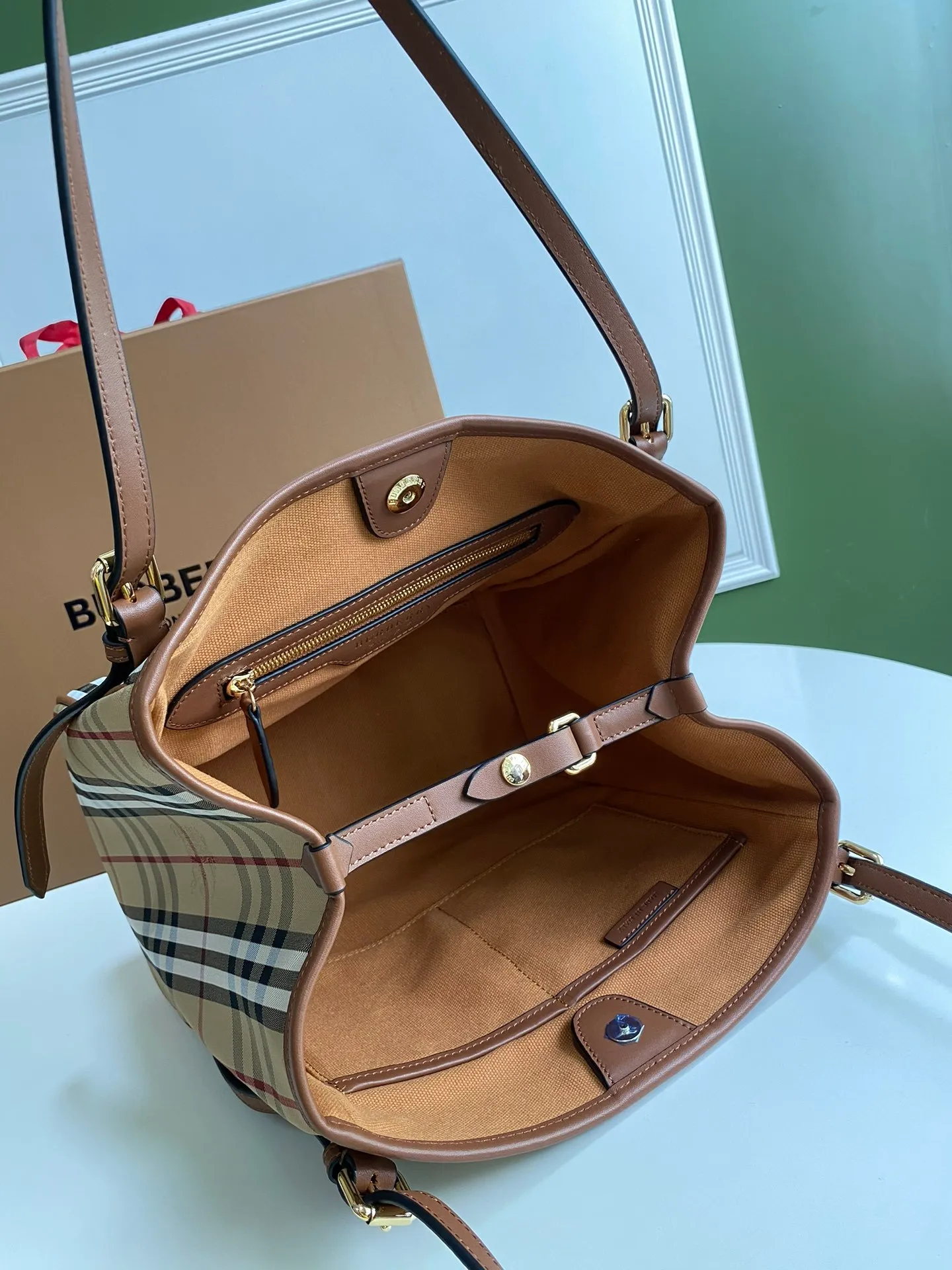 All Categories Official Website "Brand Women's Bags" Women's Bags 💙 Burberry 2025 New Burberry Handbags