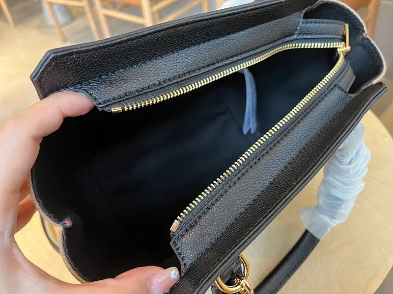 All categories Burberry women's bags (Burberry) Burberry 6609