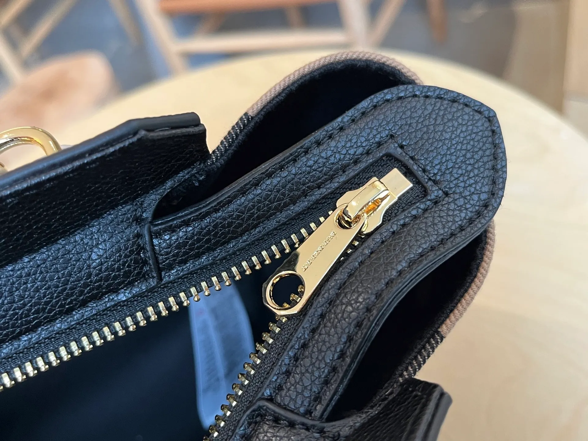 All categories Burberry women's bags (Burberry) Burberry 6609