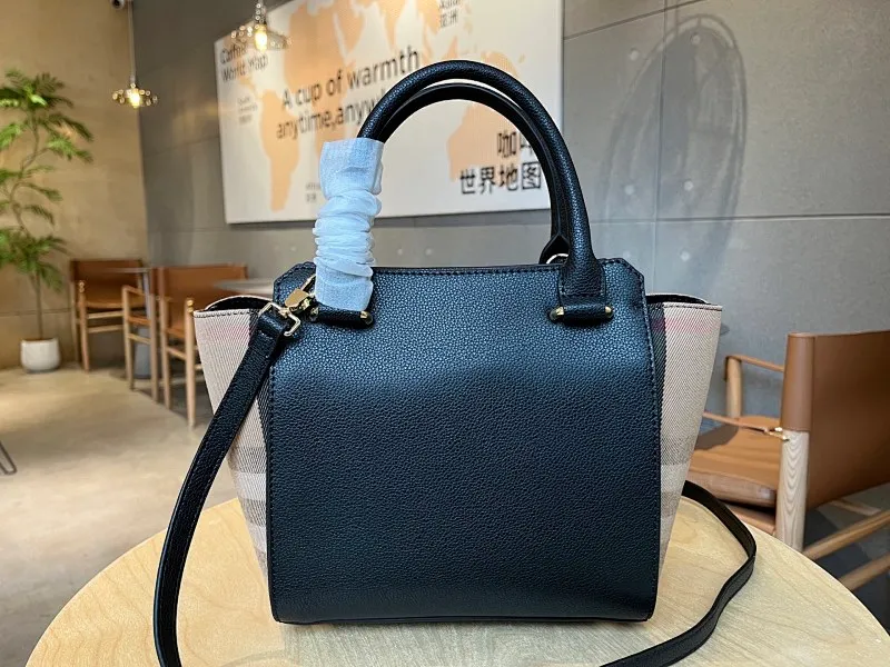 All categories Burberry women's bags (Burberry) Burberry 6609