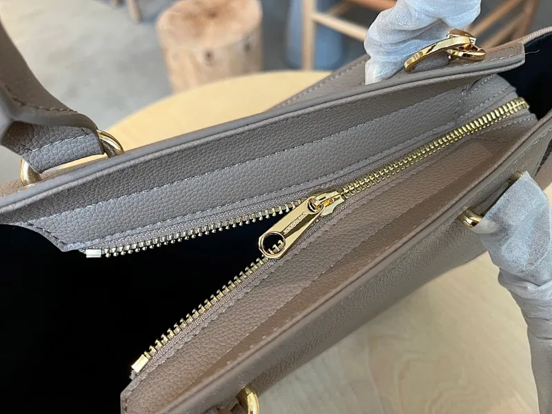 All categories Burberry women's bags (Burberry) Burberry 6609