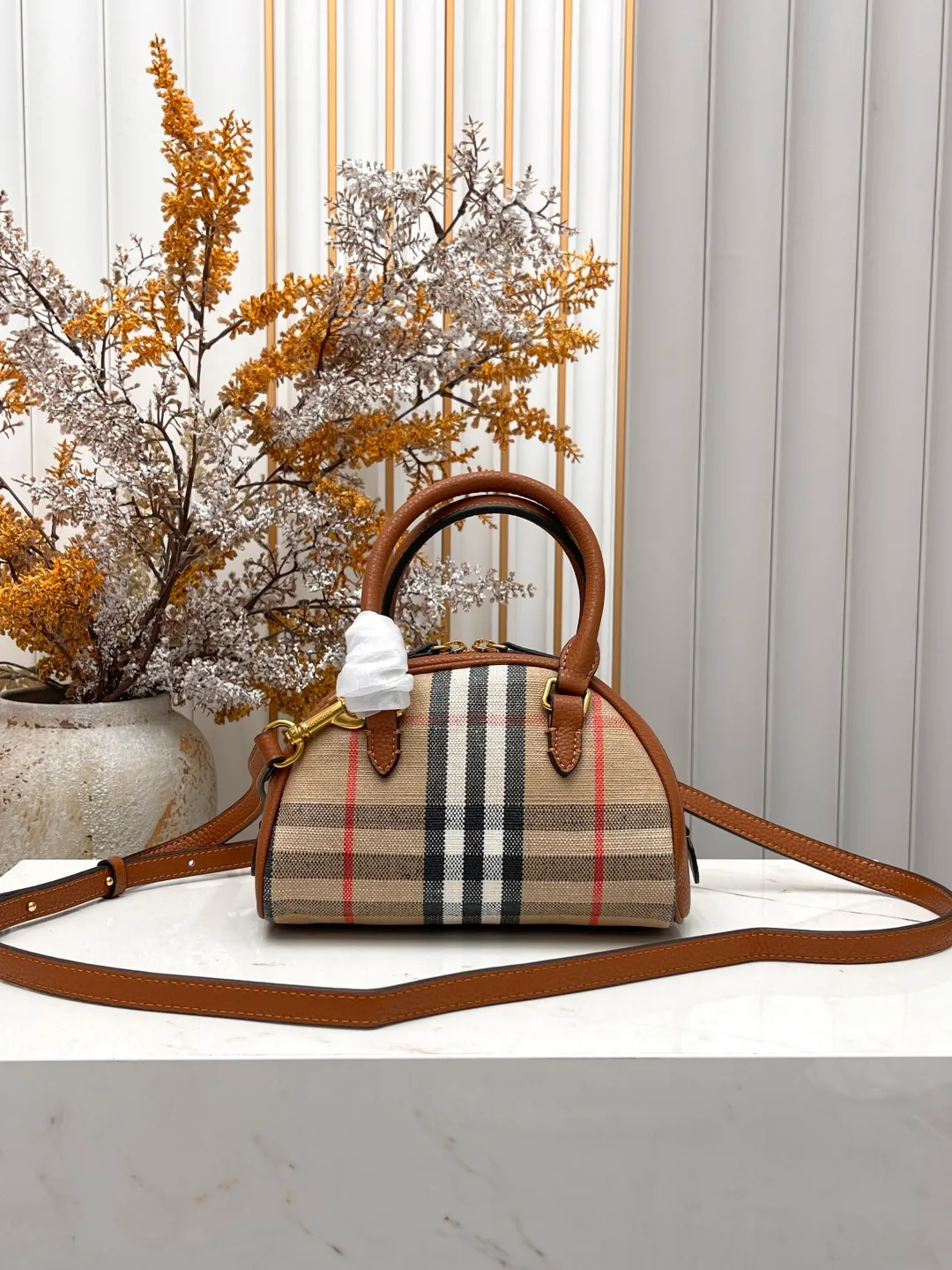 All categories Burberry women's bags (Burberry) Burberry 08994