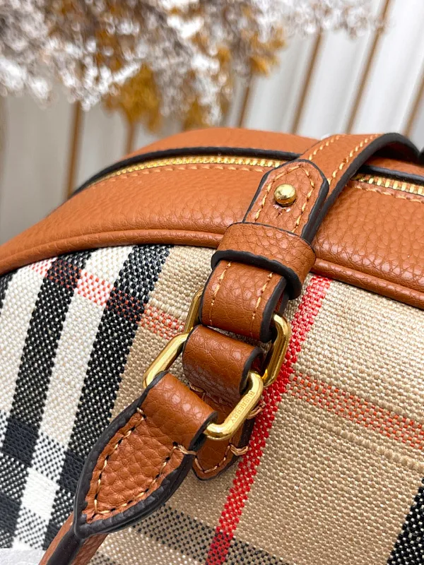 All categories Burberry women's bags (Burberry) Burberry 08994