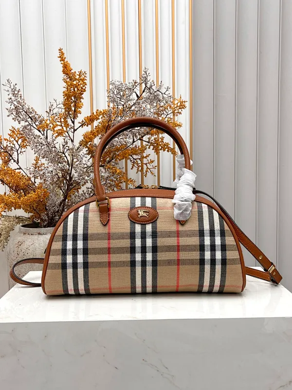 All categories Burberry women's bags (Burberry) Burberry 08994