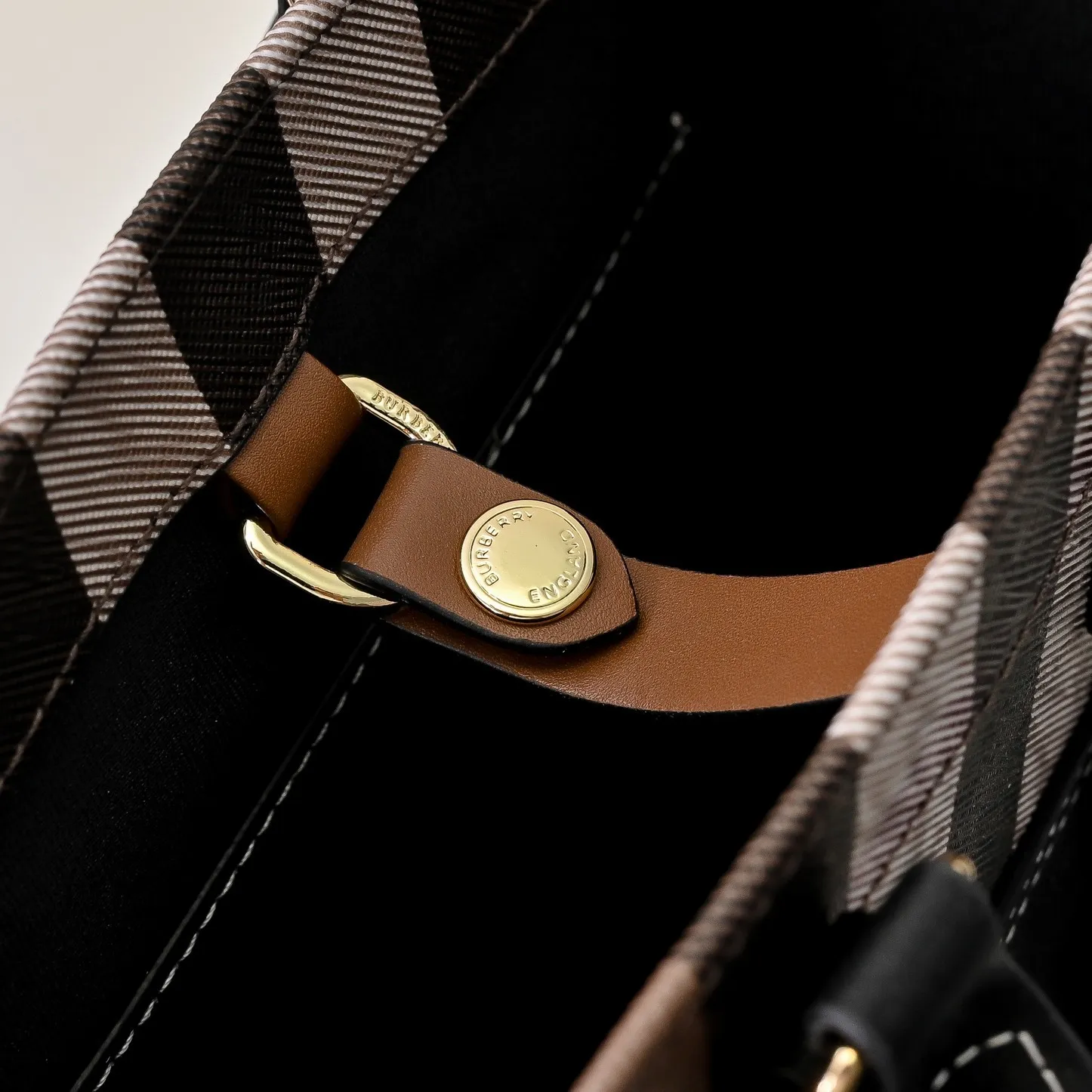 All categories Burberry women's bags (Burberry) Burberry 3325