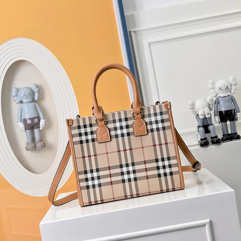 All categories Burberry women's bags (Burberry) Burberry 3325