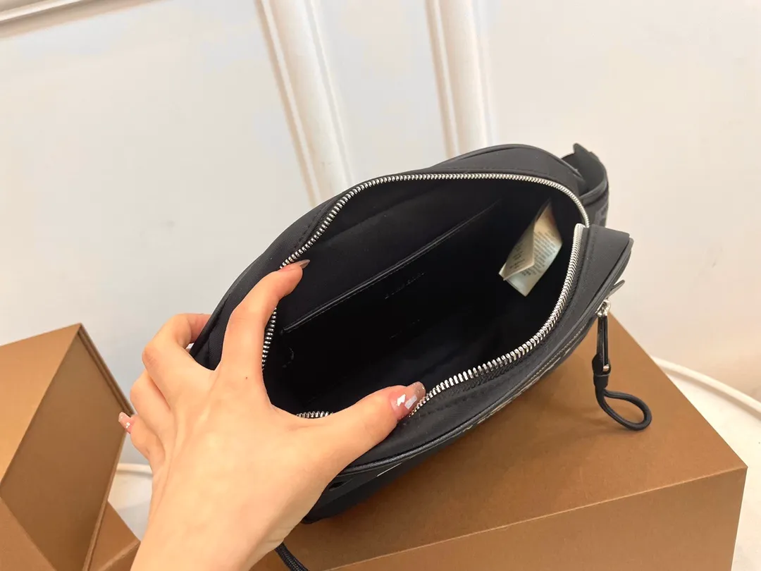 All Categories Official Website "Brand Women's Bags" Women's Bags 💙 Burberry 2023 New Burberry Crossbody Bag