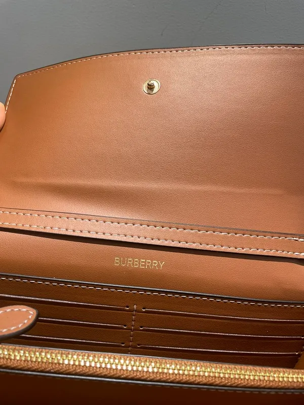 All categories Burberry women's bags (Burberry) Burberry 396