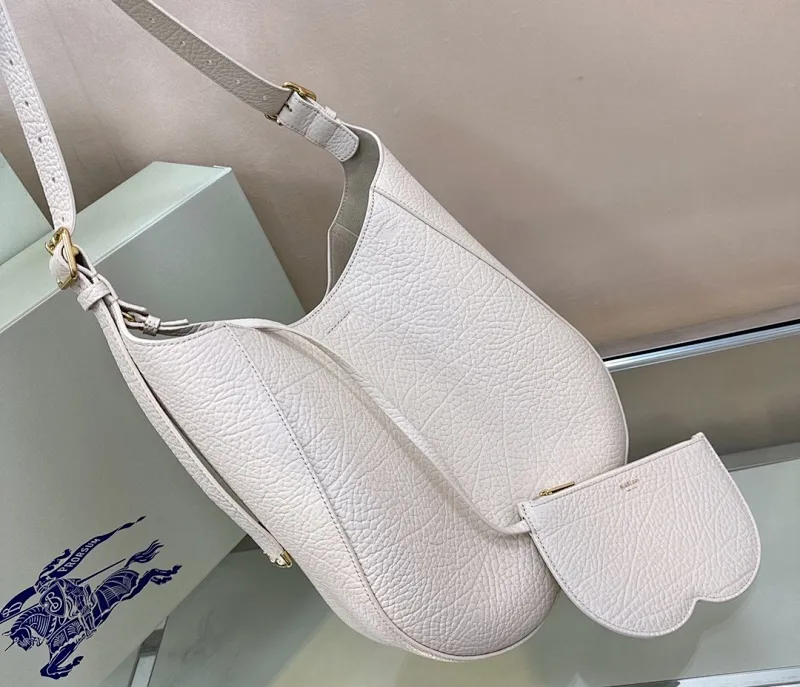All Categories Official Website "Brand Women's Bags" Women's Bags 💙 Burberry 2025 New Burberry Crossbody Bag
